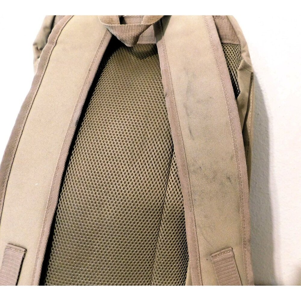 MOJO Outdoors Camo Hunting Decoy Backpack Multiple Pockets Gear Accessories - Picture 15 of 16